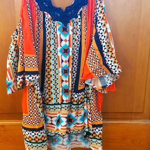 3💥for$12 Crown and Ivy Cold shoulder top